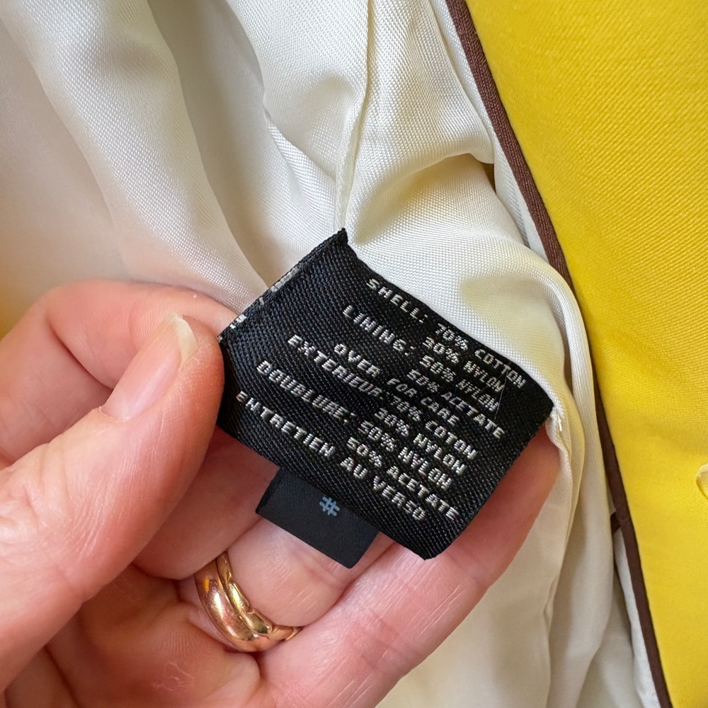 Cole Haan Women's Vibrant Yellow Trench Coat. Look 👀 at the is beautiful trench! - Picture 14 of 14